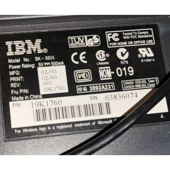 IBM SK-8806 Wired USB Keyboard 19K1760 Black With Palm Wrist Rest - WORKS! - Picture 7 of 7